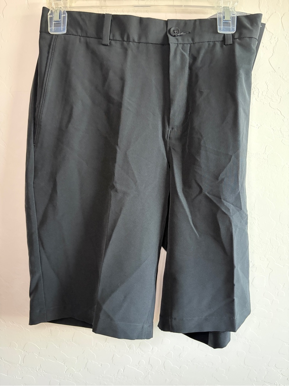 Nike Men's Black Flat-Front Golf Shorts